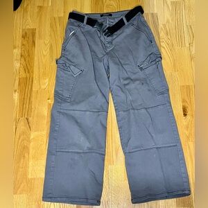 Women’s Gray Straight Leg Cargo Pants